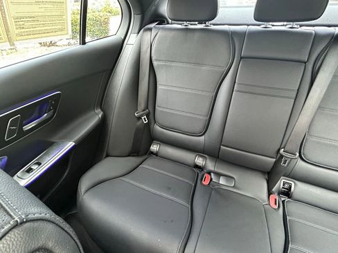 Used 2025 Mercedes-Benz C 300 Sedan w/ Exclusive Trim Package image 12