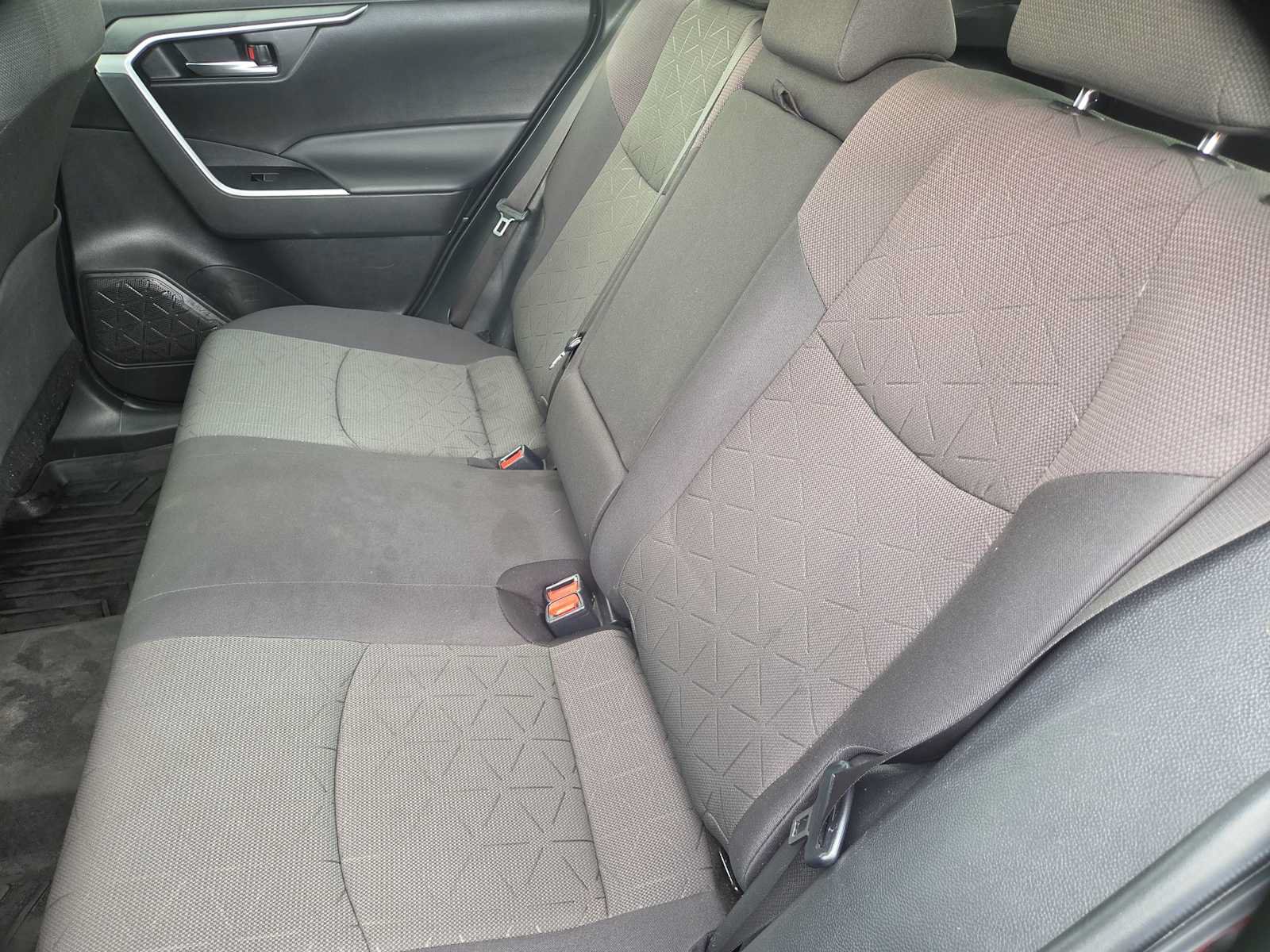 Used 2023 Toyota RAV4 XLE w/ Convenience Package AWD/4WD image 18