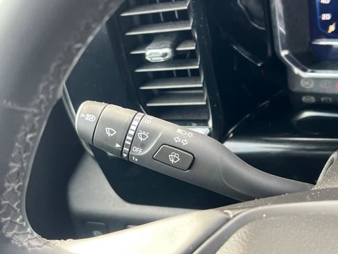 Certified 2024 Chevrolet Silverado 1500 LT image 18