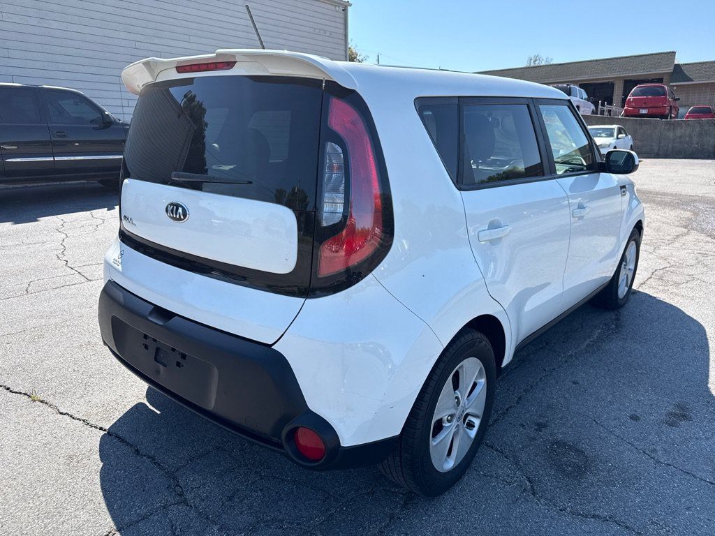Used 2016 Kia Soul FWD image 6