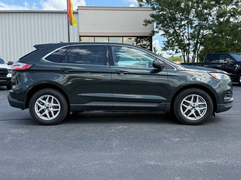 Used 2023 Ford Edge SEL w/ Convenience Package AWD/4WD image 9