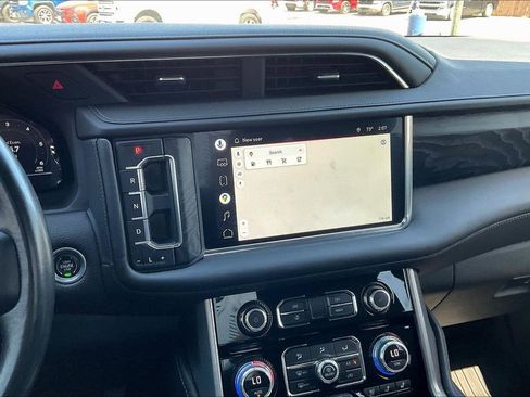 Used 2022 GMC Yukon Denali image 6