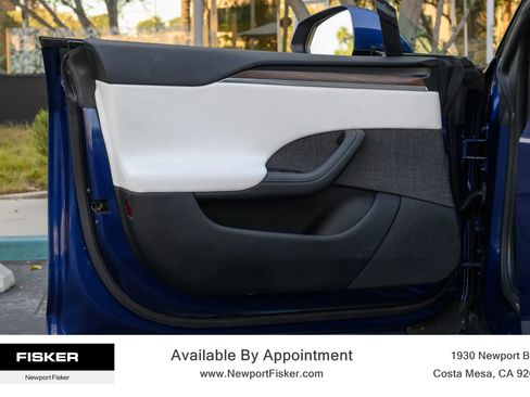 Used 2022 Tesla Model S image 12