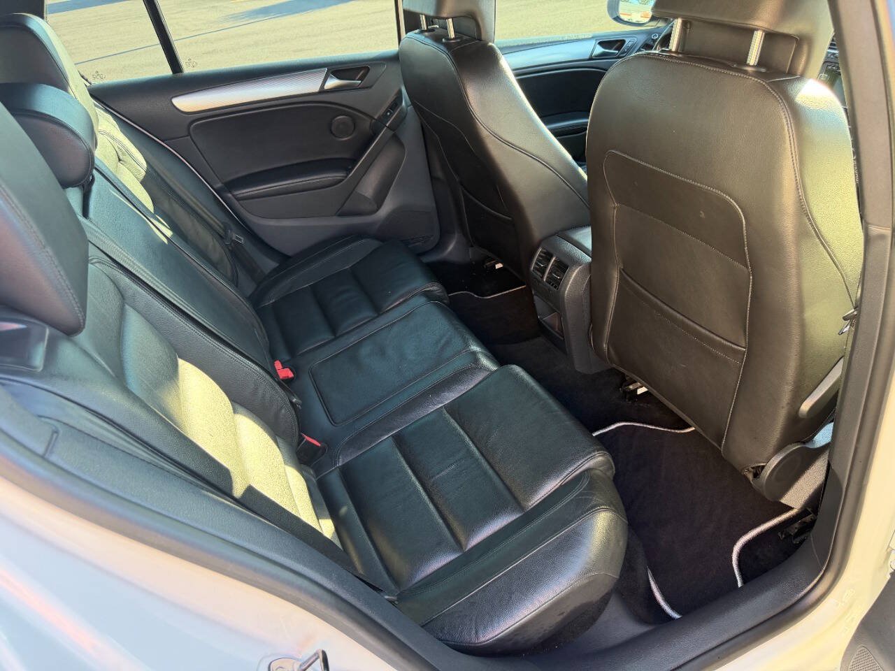 Used 2013 Volkswagen Golf R 4-Door AWD/4WD image 14