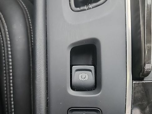 Used 2016 Buick LaCrosse Premium w/ Driver Confidence Package #1 image 18