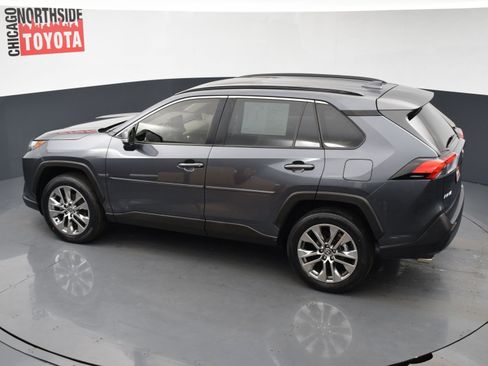Used 2023 Toyota RAV4 XLE Premium image 20