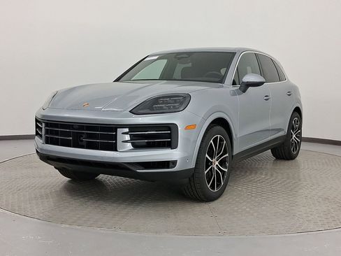 New 2026 Porsche Cayenne AWD/4WD image 1