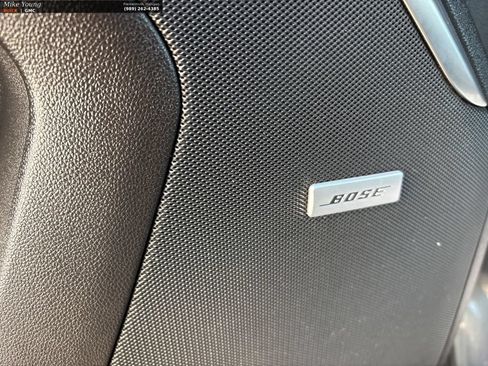 Used 2021 GMC Yukon Denali w/ Denali Ultimate Package AWD/4WD image 22