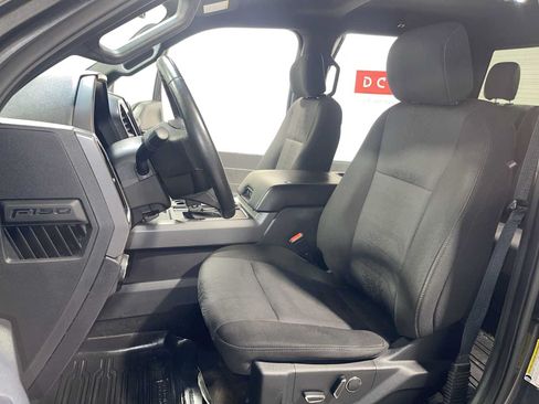 Used 2018 Ford F150 XLT w/ Equipment Group 302A Luxury AWD/4WD image 11