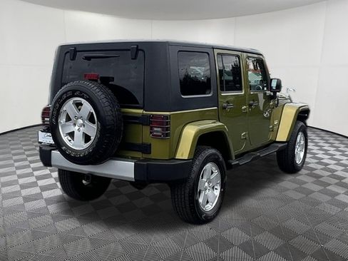 Used 2008 Jeep Wrangler Unlimited Sahara AWD/4WD image 6
