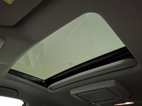 Used 2020 Honda Pilot Touring image 18