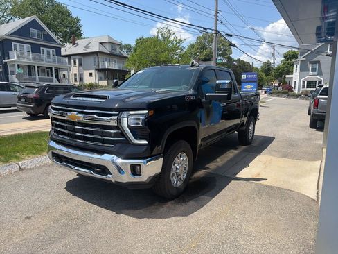 New 2026 Chevrolet Silverado 2500 LTZ w/ LTZ Plus Package AWD/4WD image 1