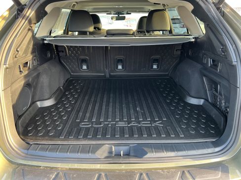 Certified 2025 Subaru Outback Onyx Edition image 11