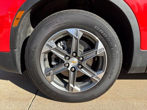 Used 2025 Chevrolet Blazer LT image 25