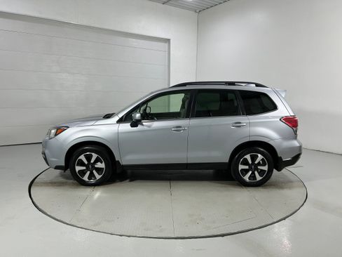 Used 2017 Subaru Forester 2.5i Limited AWD/4WD image 19