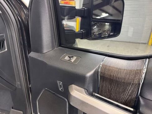 Used 2021 Ford F350 Lariat w/ Lariat Ultimate Package AWD/4WD image 61
