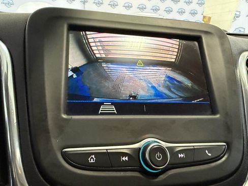 Used 2020 Chevrolet Equinox LT image 33