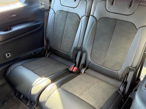 New 2025 Jeep Grand Cherokee L Altitude image 15