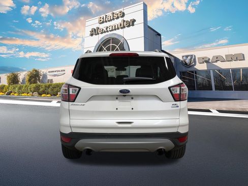 Used 2018 Ford Escape SEL w/ Ford Safe & Smart Package AWD/4WD image 6