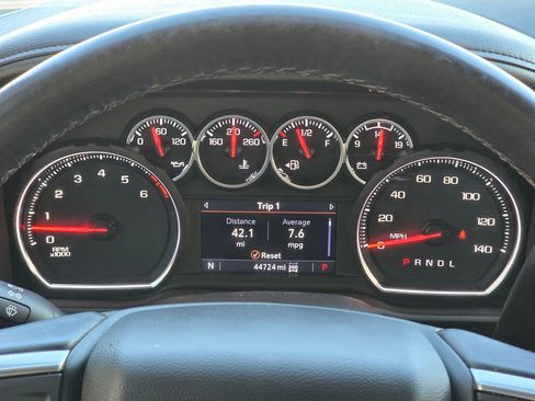 Used 2022 Chevrolet Silverado 1500 LTZ AWD/4WD image 26