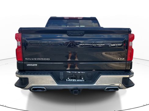 Used 2024 Chevrolet Silverado 1500 LTZ w/ LTZ Convenience Package II AWD/4WD image 5