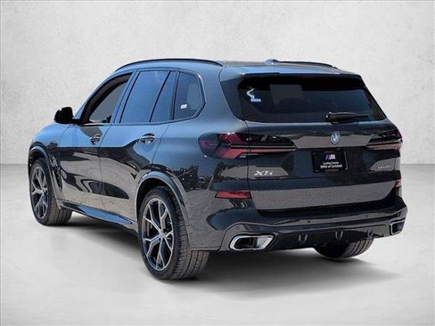 New 2026 BMW X5 xDrive50e w/ M Sport Package AWD/4WD image 8