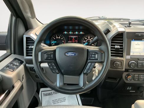 Used 2018 Ford F150 XLT w/ Equipment Group 302A Luxury AWD/4WD image 17