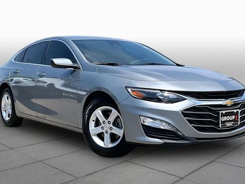 Used 2023 Chevrolet Malibu LT FWD image 3