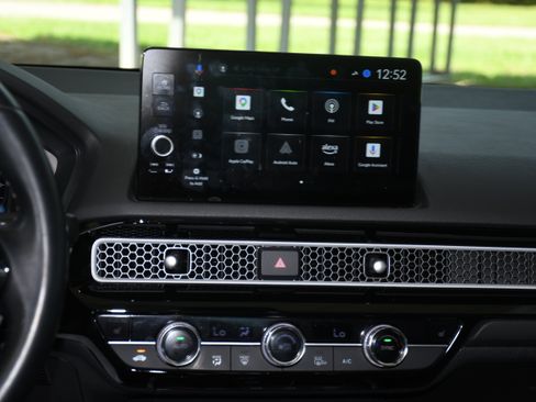 Used 2025 Honda Civic Sport Touring image 17