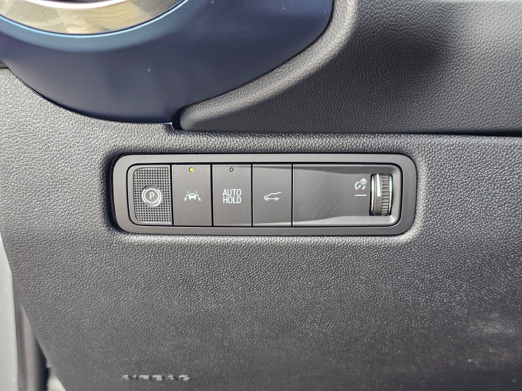 New 2026 Chevrolet Equinox EV LT AWD/4WD image 23