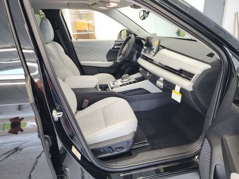 Used 2023 Mitsubishi Outlander SEL image 20