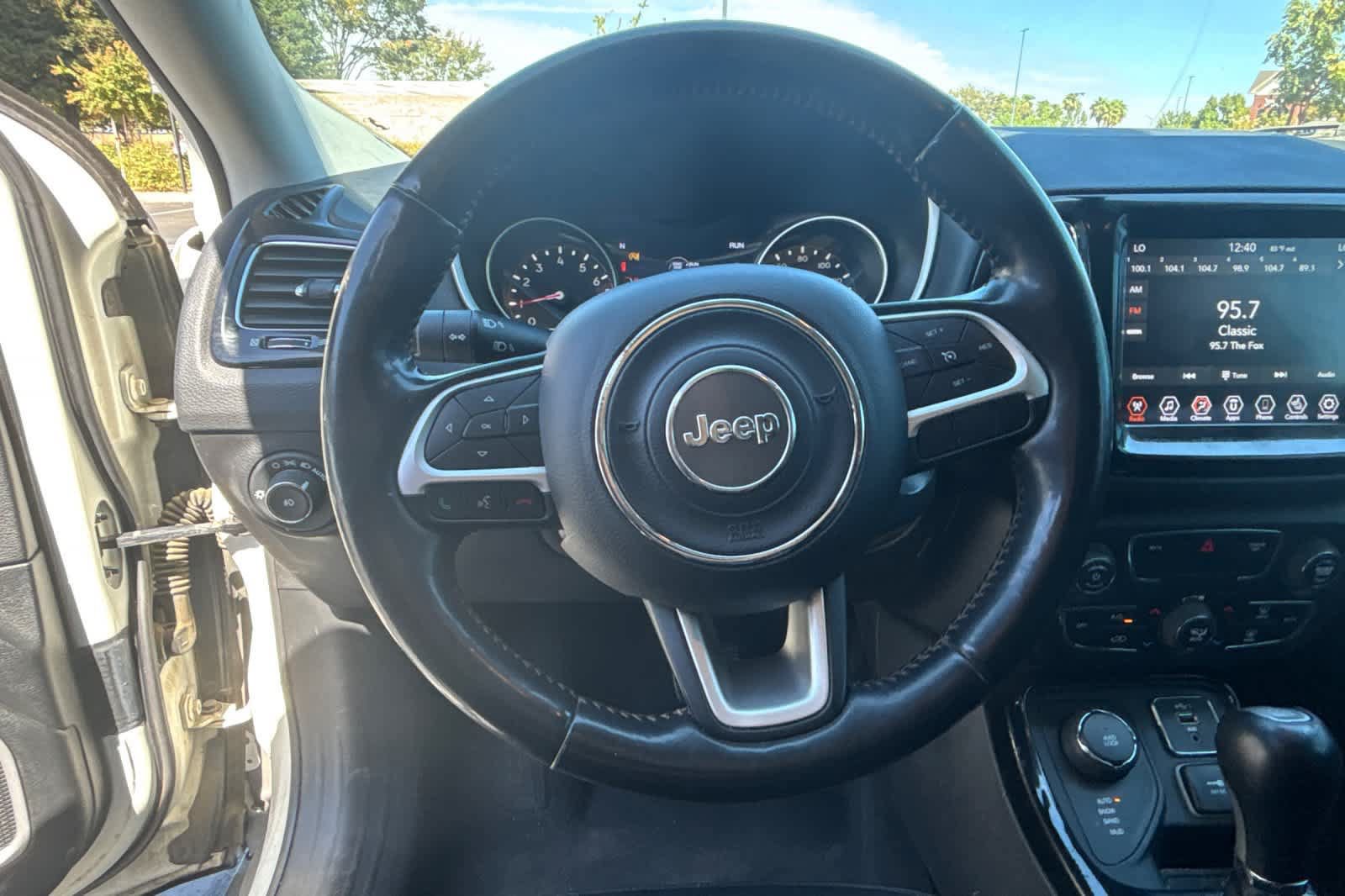 Used 2019 Jeep Compass Limited AWD/4WD image 25