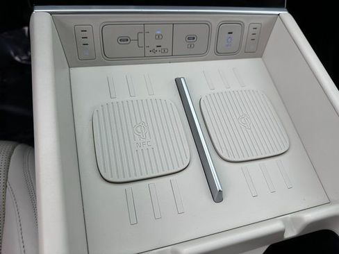 Used 2024 Hyundai Santa Fe Calligraphy image 28