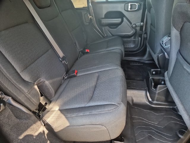 Used 2021 Jeep Wrangler Unlimited Sport AWD/4WD image 20