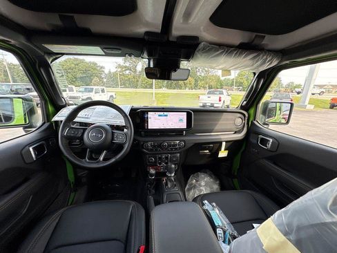 New 2025 Jeep Wrangler Unlimited Rubicon 392 AWD/4WD image 12