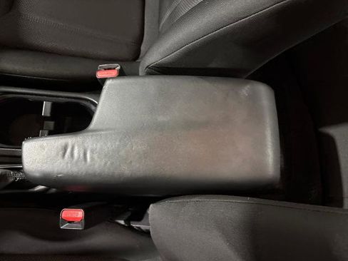 Used 2017 Subaru Impreza 2.0i Premium image 27