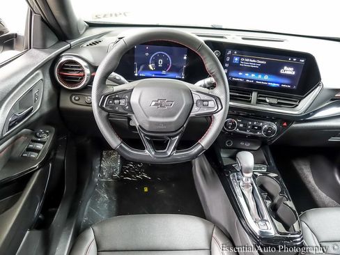 New 2026 Chevrolet Trax RS w/ Driver Confidence Package FWD image 12