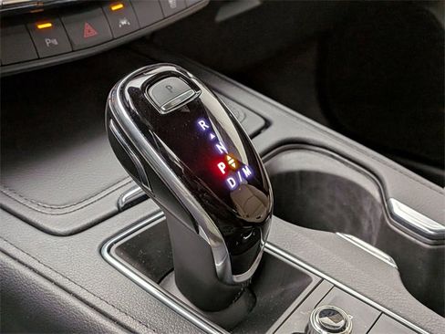 Certified 2025 Cadillac XT4 Premium Luxury image 16