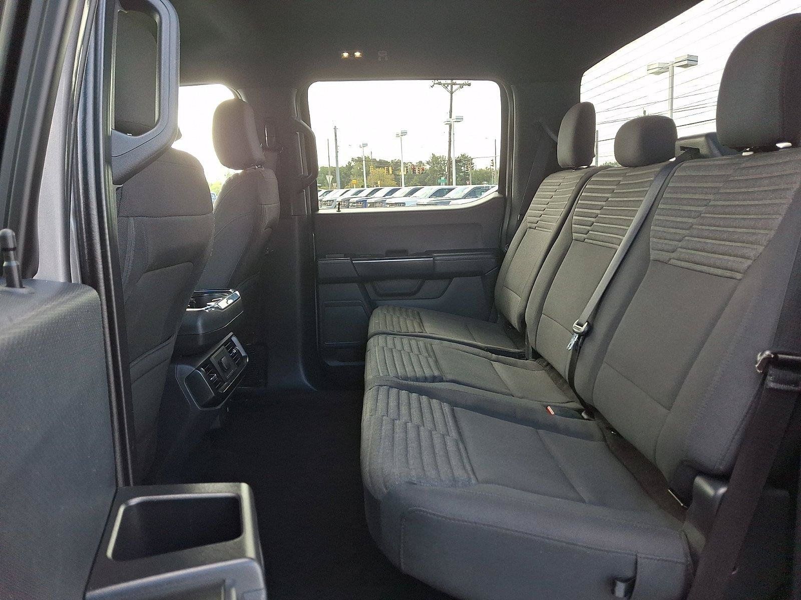 Used 2022 Ford F150 XL w/ STX Appearance Package AWD/4WD image 10