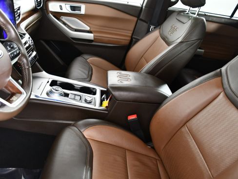 Used 2022 Ford Explorer King Ranch w/ Class IV Trailer Tow Package image 42