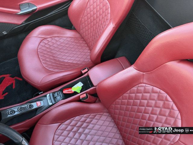 Used 2017 Ferrari 488 Spider RWD image 18