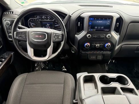 Used 2021 GMC Sierra 1500 SLE w/ X31 Off-Road Package AWD/4WD image 16