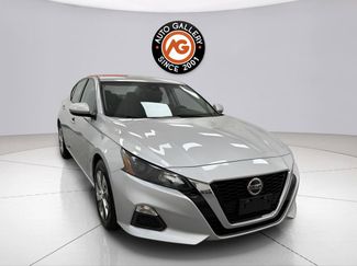 Used 2022 Nissan Altima 2.5 S FWD video 1