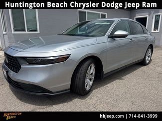 Used 2025 Honda Accord LX video 1