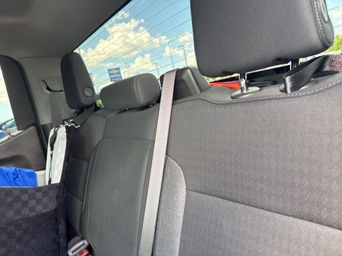 Used 2024 Chevrolet Silverado 1500 Custom image 16