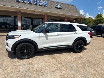 Certified 2023 Ford Explorer XLT w/ Equipment Group 202A