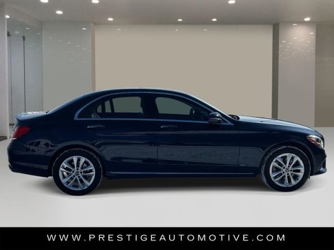 Used 2019 Mercedes-Benz C 300 4MATIC Sedan image 6