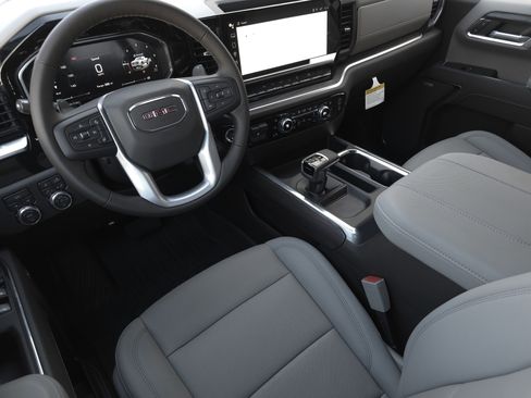 New 2026 GMC Sierra 1500 SLT w/ SLT Premium Package AWD/4WD image 14