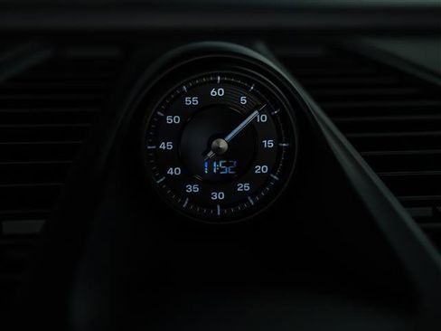 New 2026 Porsche Macan GTS Electric image 29