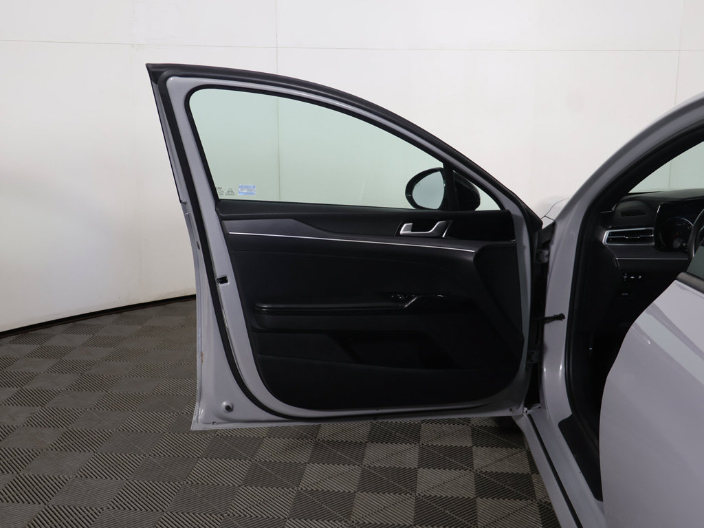 Used 2022 Kia K5 GT-Line w/ GT-Line FWD Premium Package image 19
